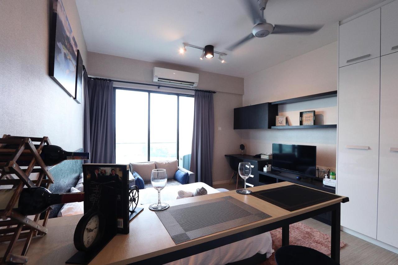Lily & Loft - The Grand Sofo, Petaling Jaya Apartment Exterior foto