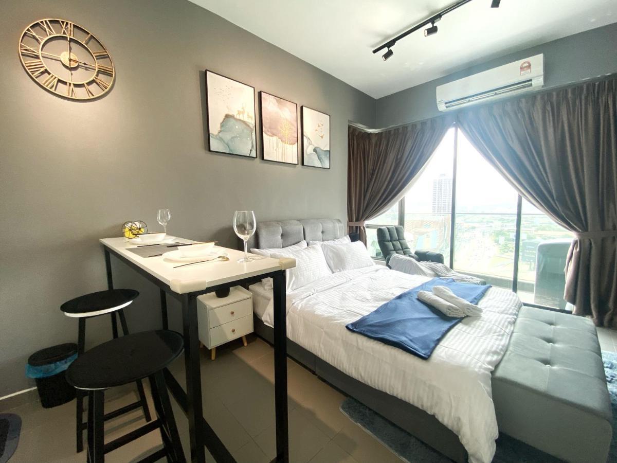 Lily & Loft - The Grand Sofo, Petaling Jaya Apartment Exterior foto